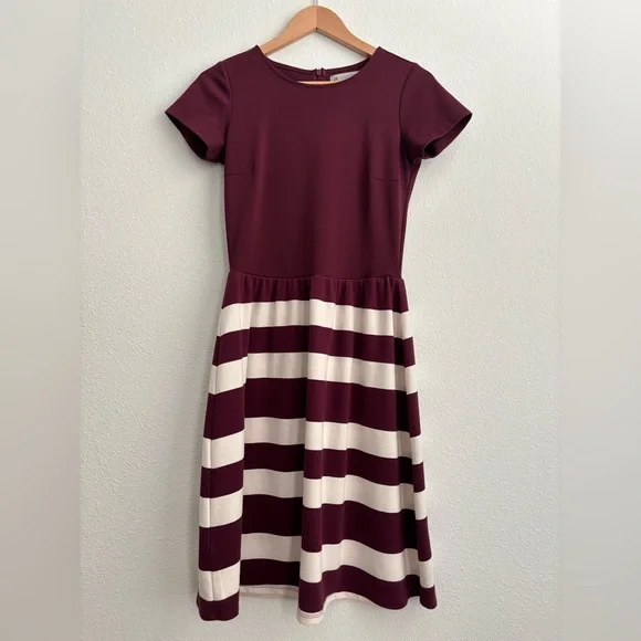 knee length dresses for ladies Zapaka Women Burgundy A Line Formal Dress Off The Shoulder Ankle Length Evening Dress, Burgundy / US20W